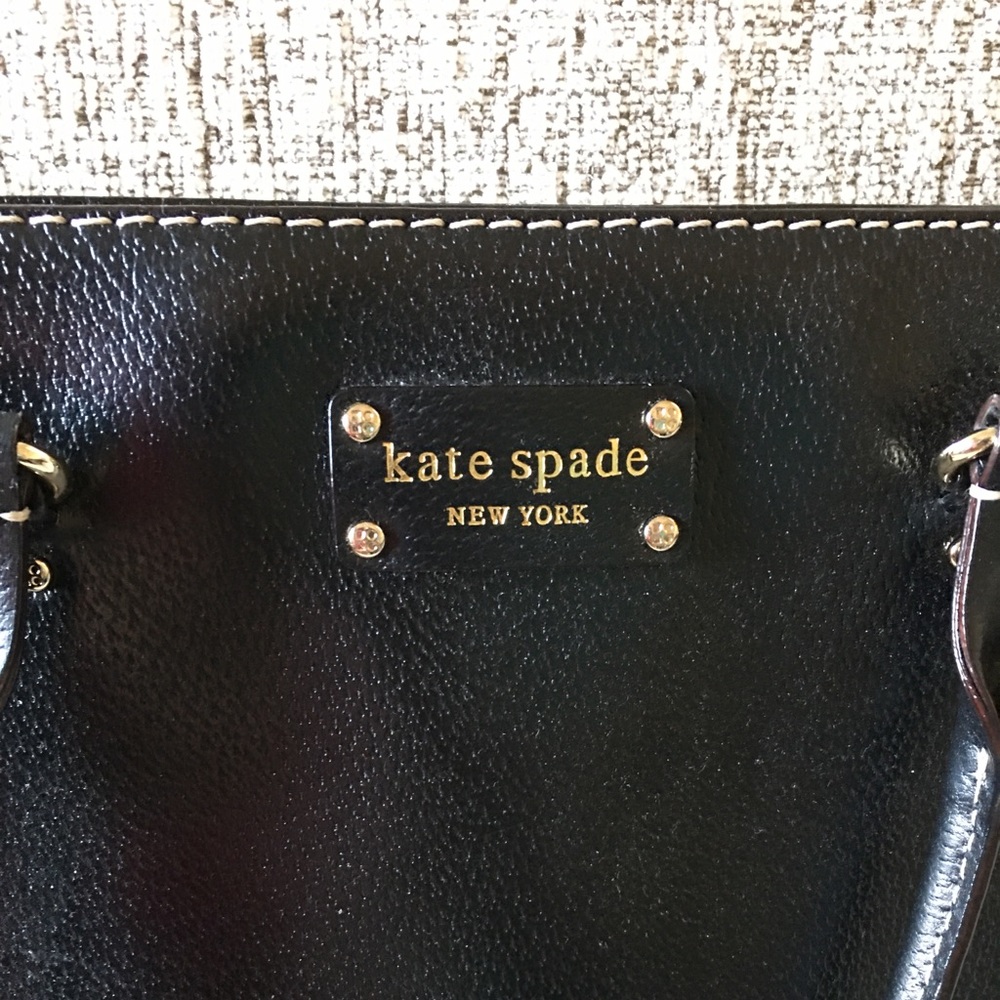 COPY - Large black Kate Spade handbag - Picture 2 of 11